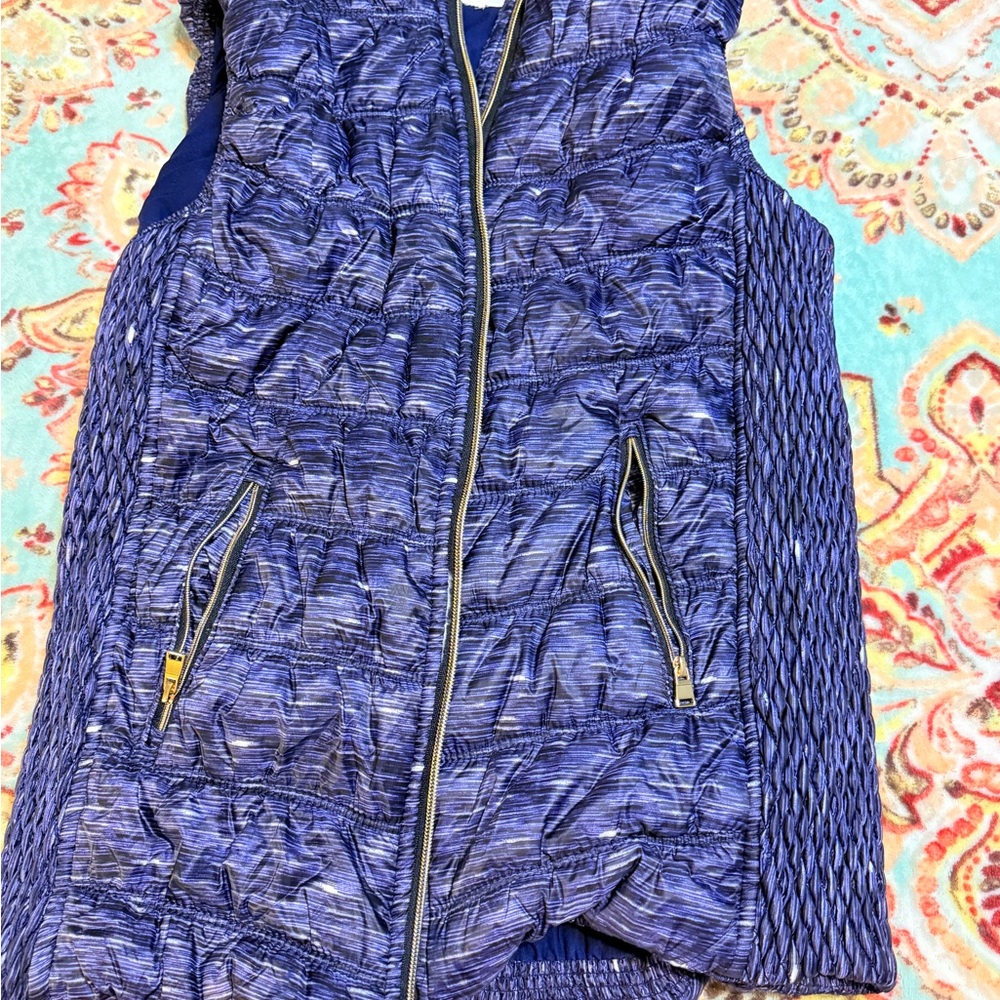 Workshop Republic/ Navy w Dark Purple vibes- Workshop Texured Puffer Vest  Sz Sm